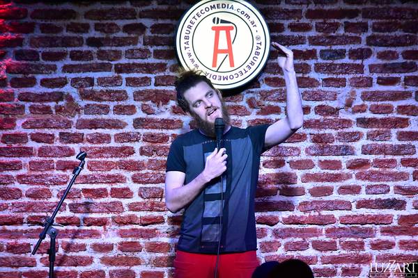 Daniel Werner en Taburete Club de Comedia