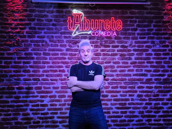 Vinchu Rivera en Taburete Club de Comedia